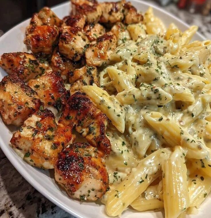 Garlic Butter Chicken Parmesan Pasta
