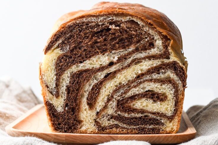 Swirled Chocolate Challah Bread