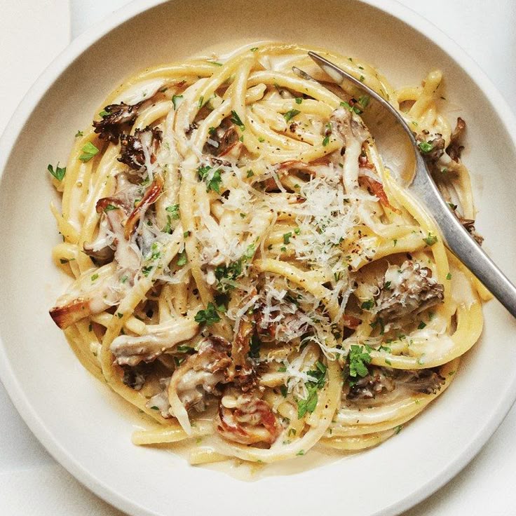 Creamy Oyster Mushroom Pasta