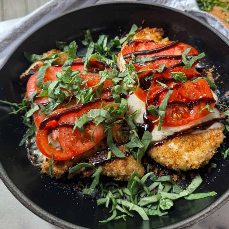 One-Pan Chicken Mozzarella Skillet