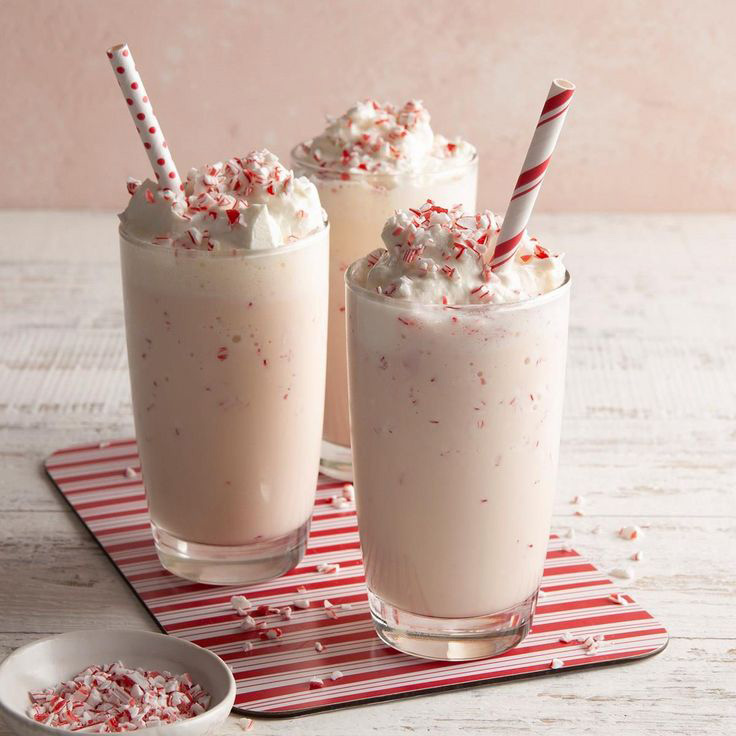 Quick Christmas Peppermint Drinks