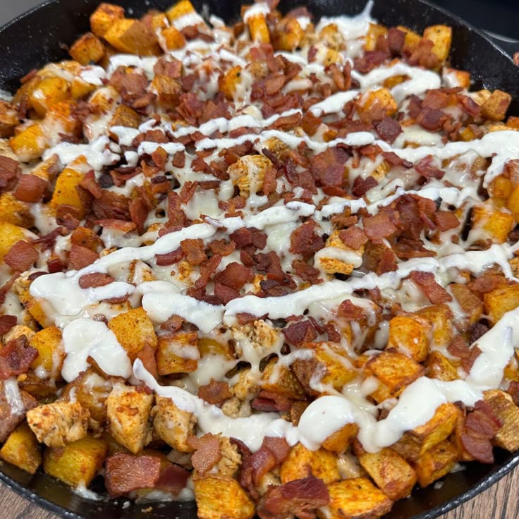 Cheesy Chicken Bacon Ranch Skillet
