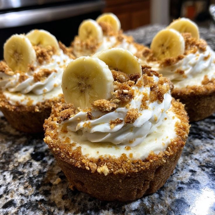 Mini Banana Pudding Cheesecakes
