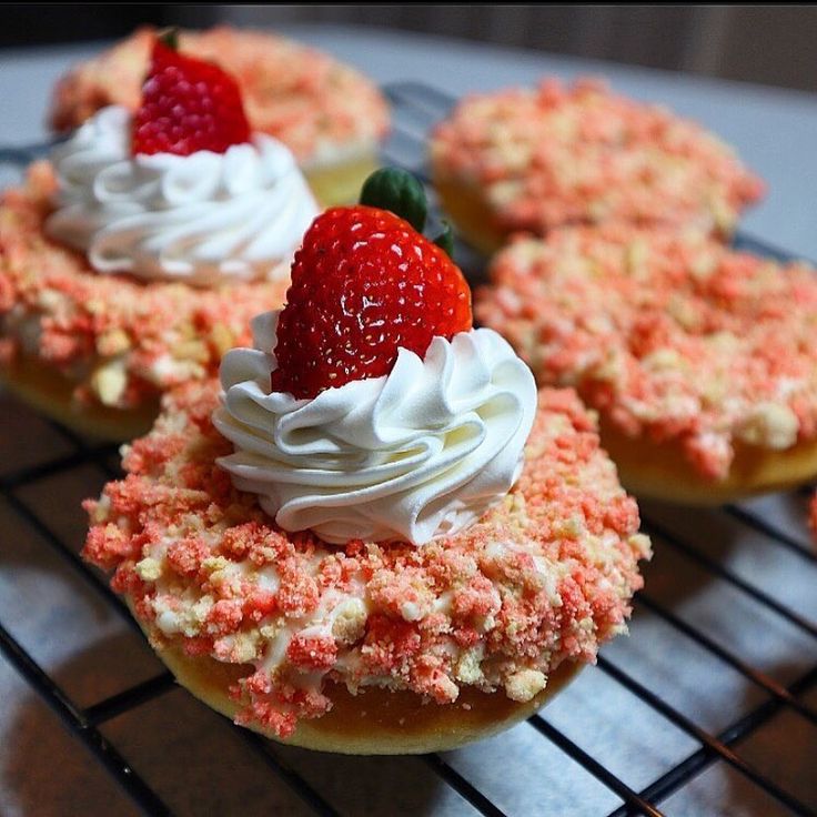 Strawberry Crunch Donuts