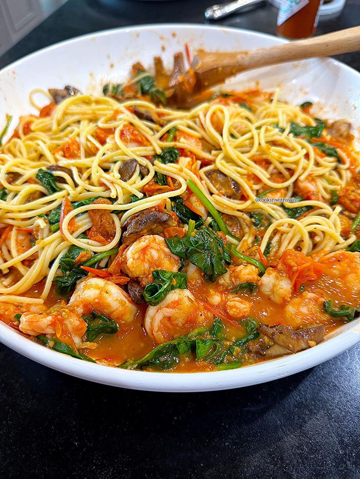 Shrimp Tomato Spinach Pasta in Garlic Butter Sauce