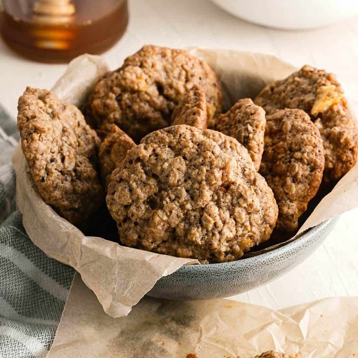 Apple Cinnamon Oatmeal Cookies