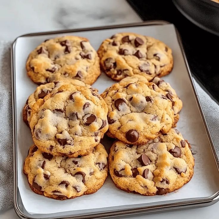 Sweet Chocolate Chip and Toffee Shortbread Cookies