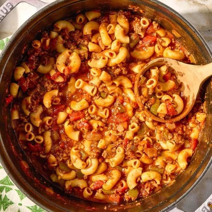 Hearty American Chop Suey