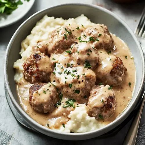 Swedish Meatballs in Creamy Gravy