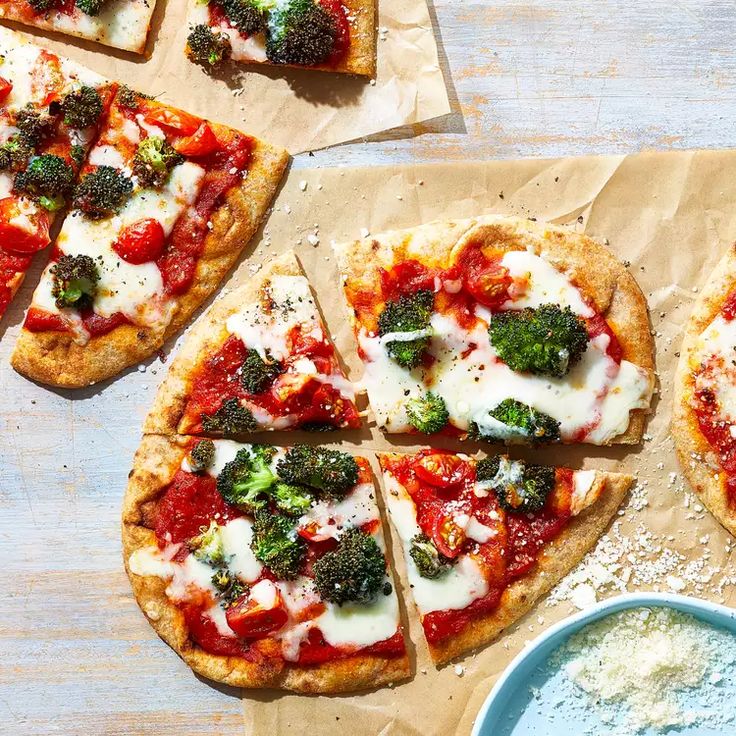 Mini Margherita Pizzas